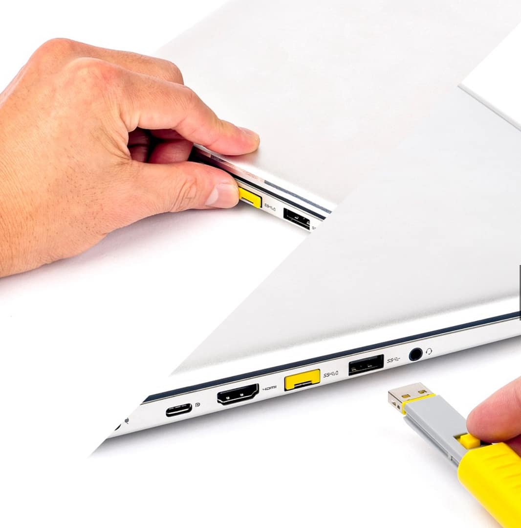 การใช้ อุปกรณ์บล็อกพอร์ต USB A ( USB A Port blocker with Key) และ กุญแจ